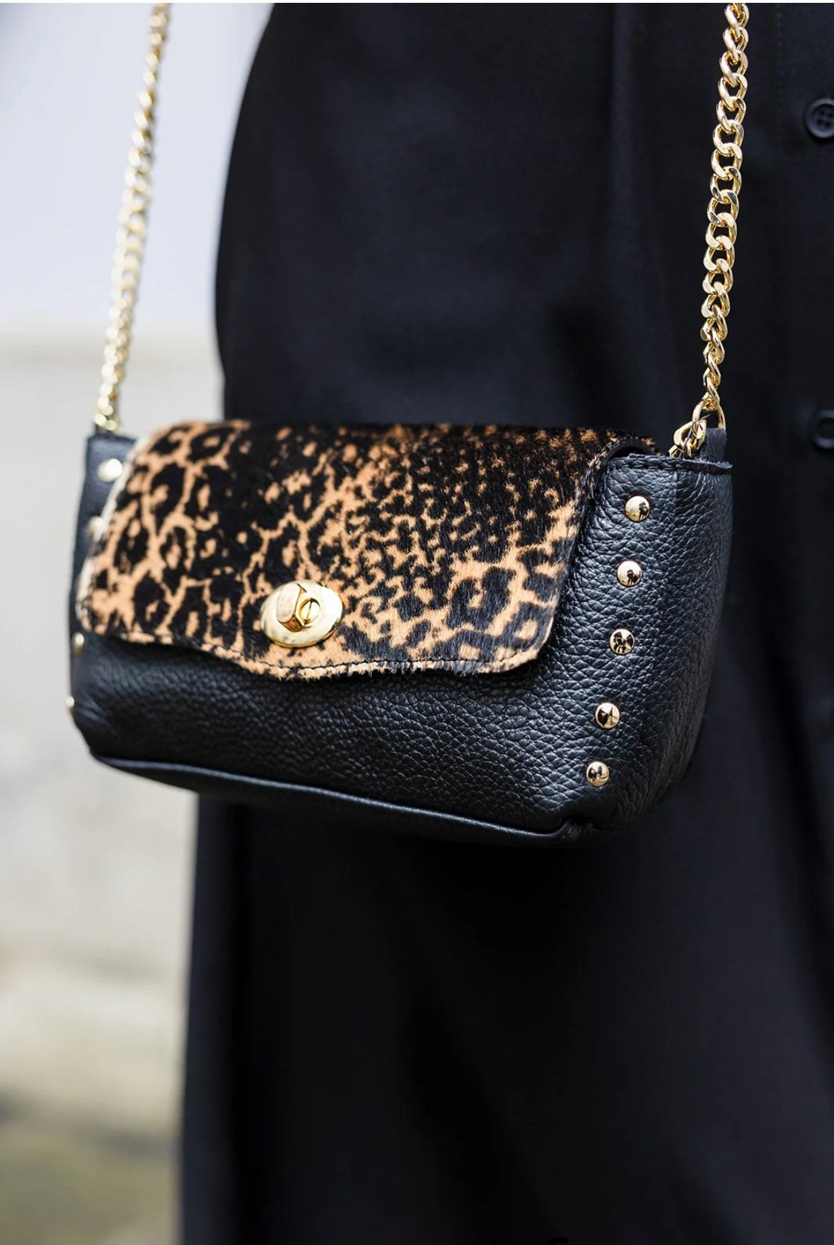 Black Label small leather bag