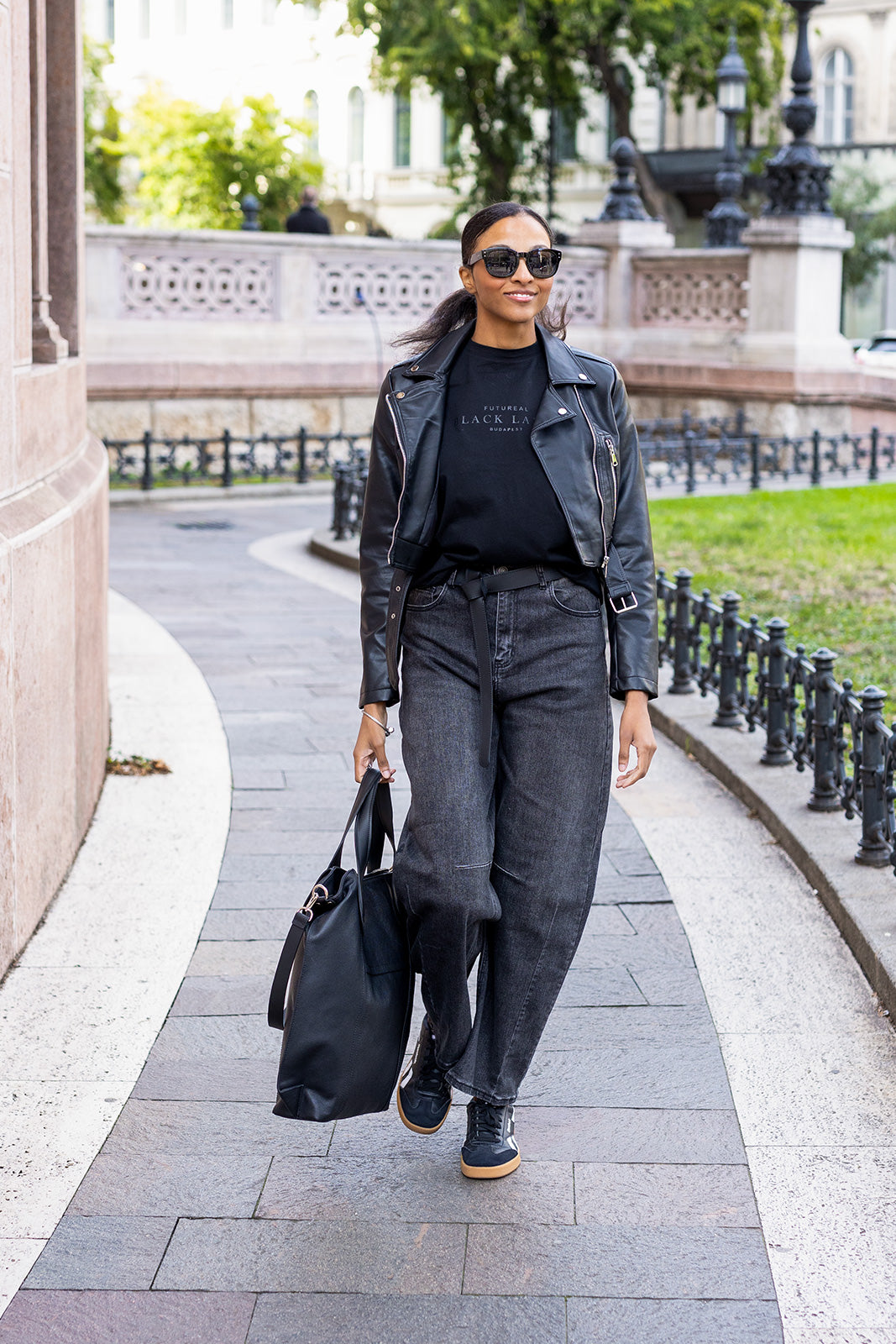 Woman Black Label T-shirt