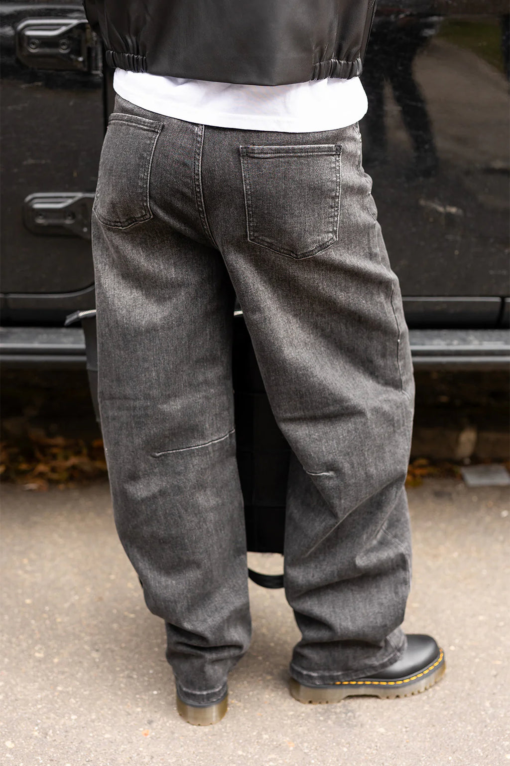 Noir Jeans
