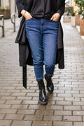 Amy jeans
